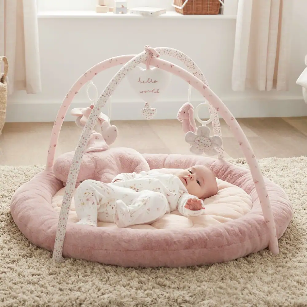 Mamas & Papas Comfy Padded Fux Fur Baby Playmat