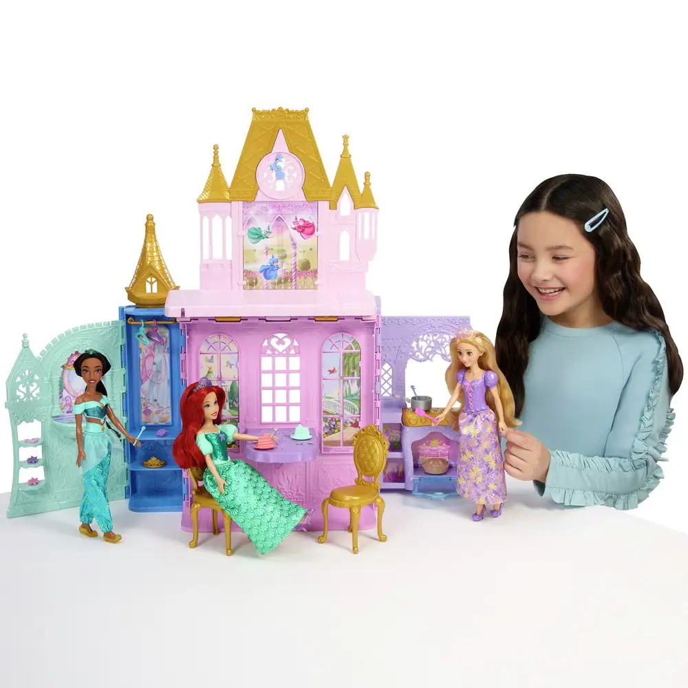 Disney Princess Rapunzel Doll and Close & Carry Castle Playset